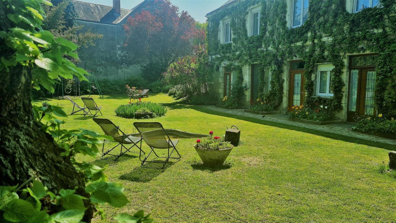 Le Beaugency Hotel Екстериор снимка
