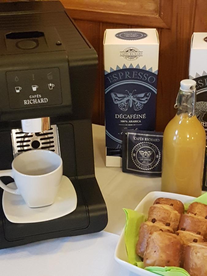 Le Beaugency Hotel Екстериор снимка