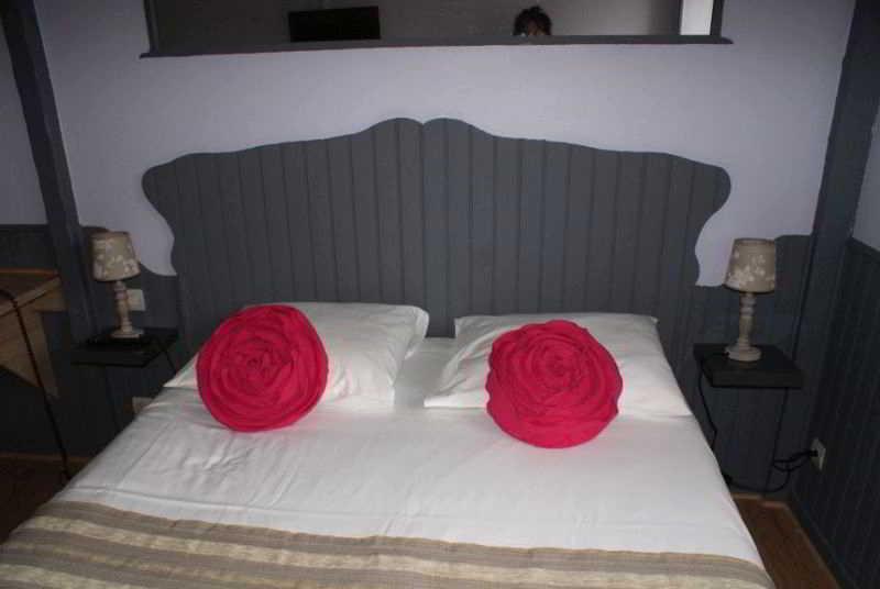 Le Beaugency Hotel Екстериор снимка