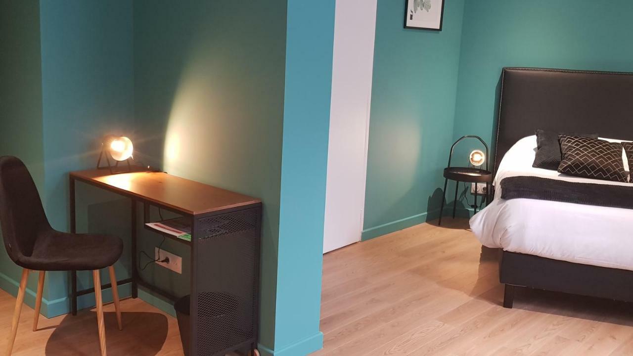 Le Beaugency Hotel Екстериор снимка