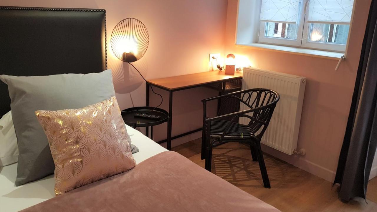 Le Beaugency Hotel Екстериор снимка