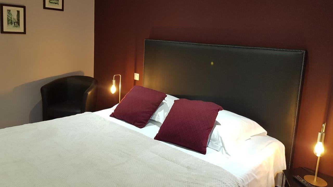 Le Beaugency Hotel Екстериор снимка