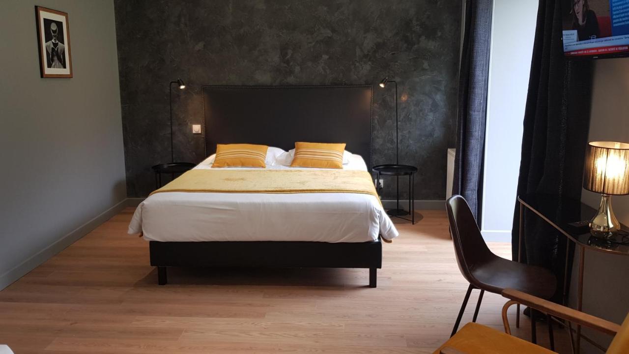 Le Beaugency Hotel Екстериор снимка